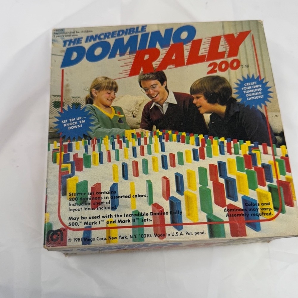 Vintage 1981 Mego The Incredible Domino Rally 200 Starter Set Retro Toy 4020